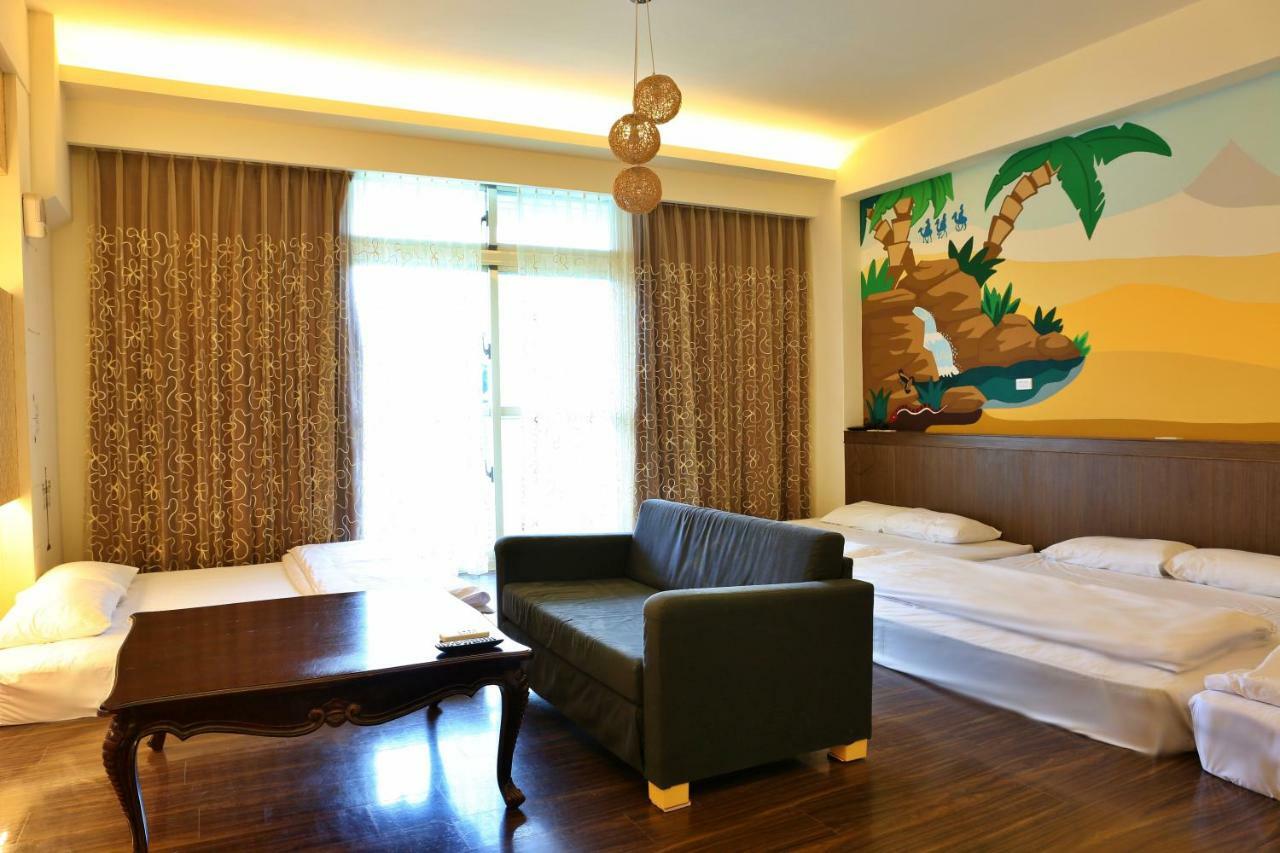 Happy Corner Homestay Taitung Ruang foto
